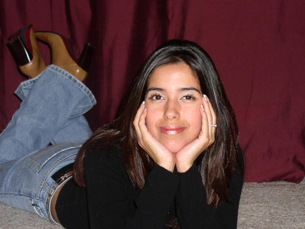 2003/01(January)/My-Fiance/1024x768_PC280046.JPG