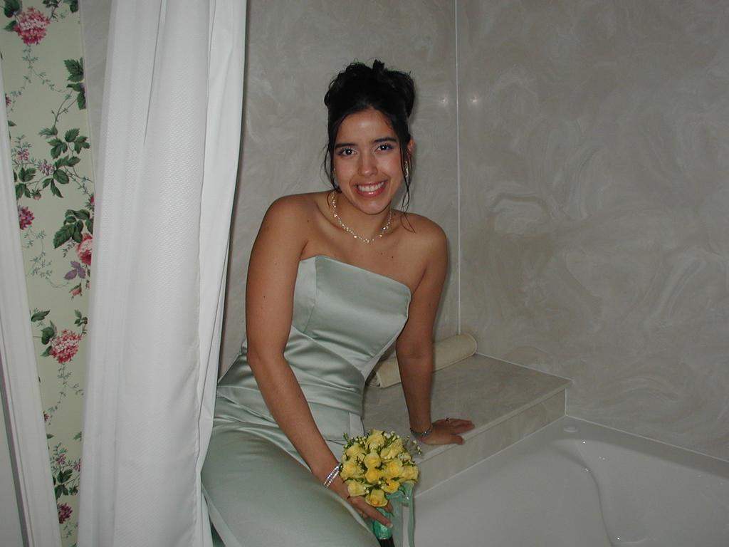 2003/02(February)/Wedding-and-Honeymoon/1024x768_P1010043.JPG