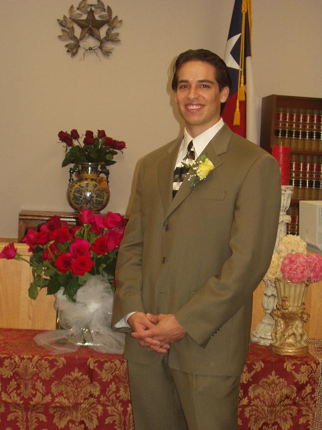 2003/02(February)/Wedding-and-Honeymoon/640x480_P1010014_2.JPG