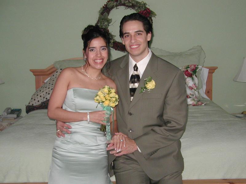 2003/02(February)/Wedding-and-Honeymoon/800x600_P1010039.JPG