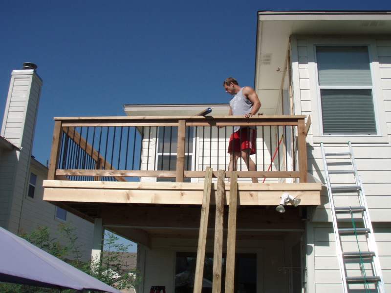 2006/04(April)/New-Deck/800x600_P5130003.JPG