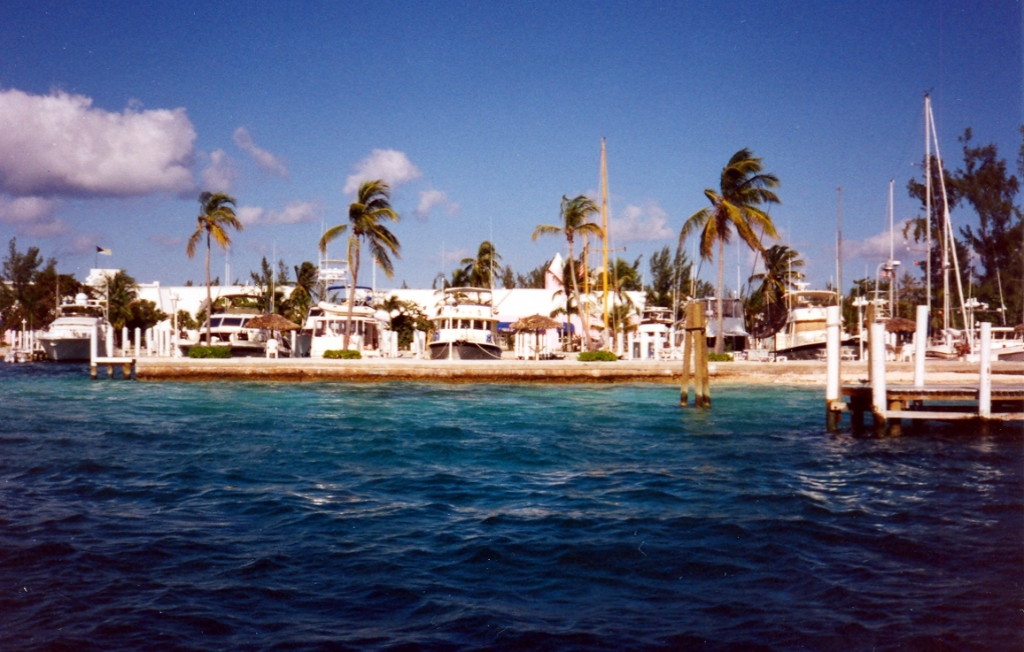 1993-12-21-Cruise-01.jpg