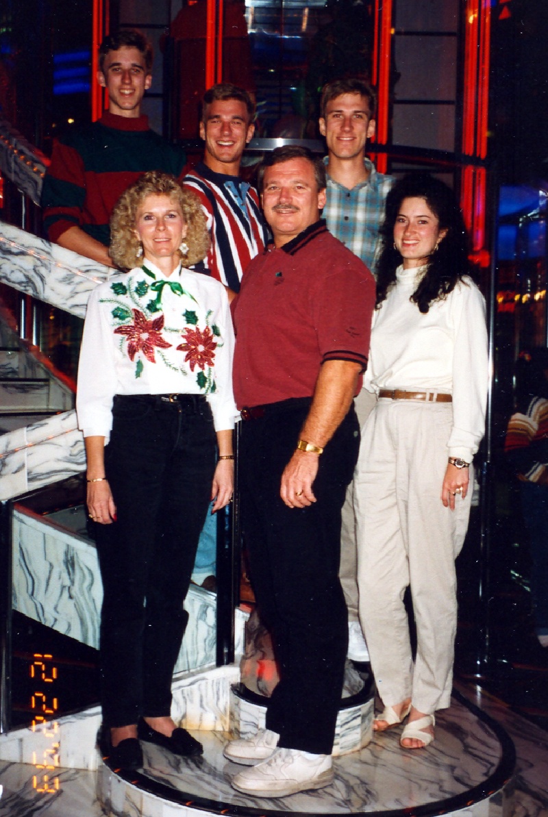 1993-12-22-Cruise-02.jpg