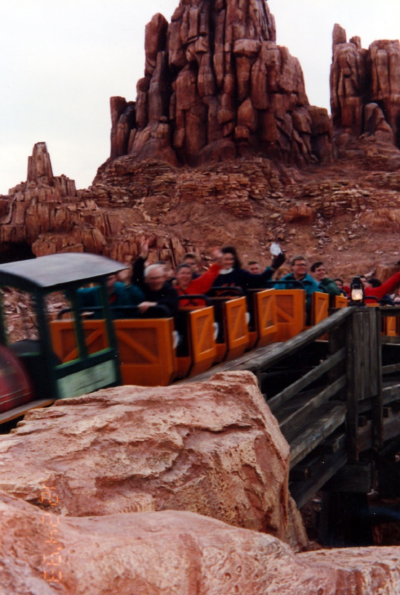 1993-12-24-Disney-World-06.jpg