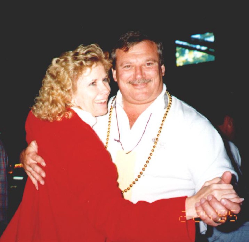 2000/00Mardi_Gras_Past_1995-1999/1024x768_1995-02-24-Jim-Janeen-Beans-Jeans.jpg