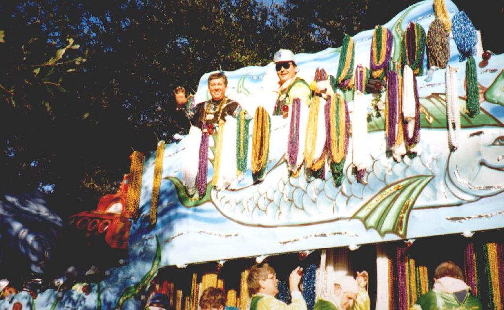 2000/00Mardi_Gras_Past_1995-1999/1024x768_1996-02-17-Randy-Jim-Float.jpg