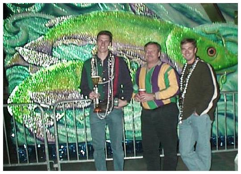 2000/00Mardi_Gras_Past_1995-1999/1024x768_1999-02-12-BJ-Trav-Jus-Dad.jpg