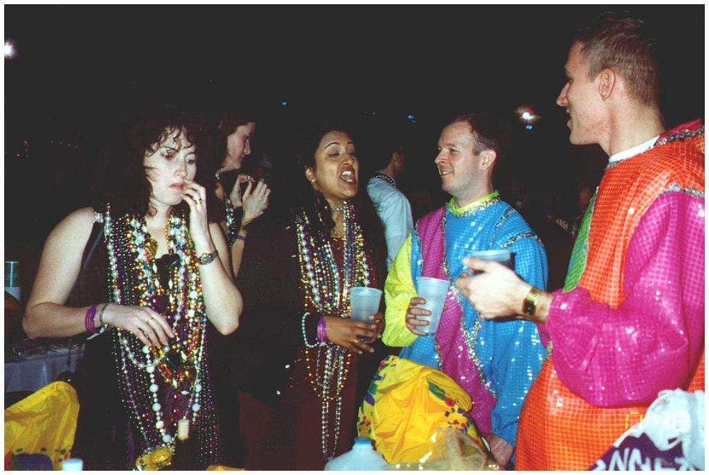 2000/00Mardi_Gras_Past_1995-1999/1024x768_1999-02-13-extravKevNitaT&S.jpg