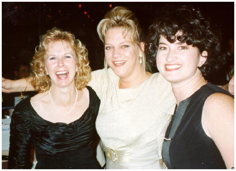 1998-01-cball3girls.jpg