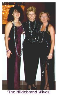 1999-02-13-aextravHiWives.jpg