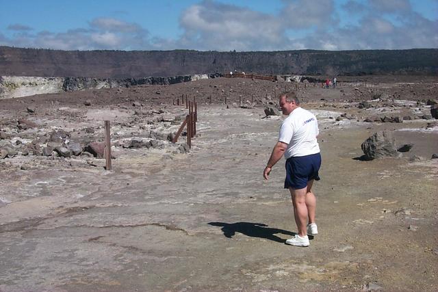 2000-01-28-918-Kilauea-Caldera-Crater.JPG