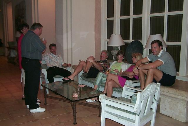 2000/01(January)/Hawaii/640x480_2000-01-28-937-Cocktails-before-Dine-a-Round-Pacific-Cafe-.JPG