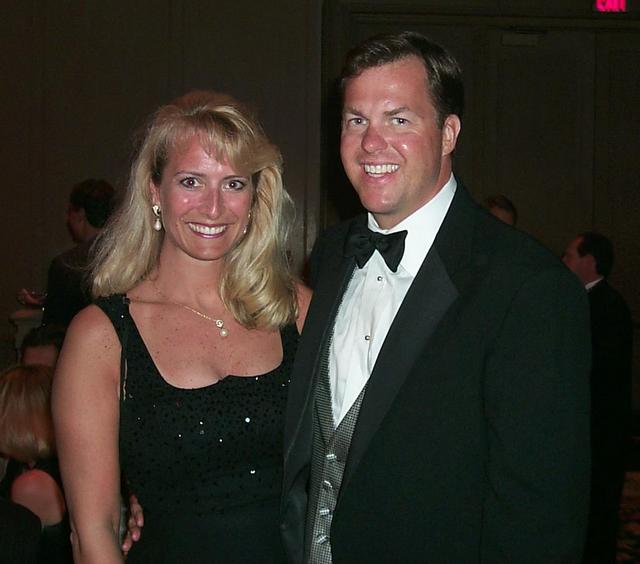 2000/01(January)/Hawaii/640x480_2000-01-29-960-Awards-Dinner-Dance-Petersons.JPG