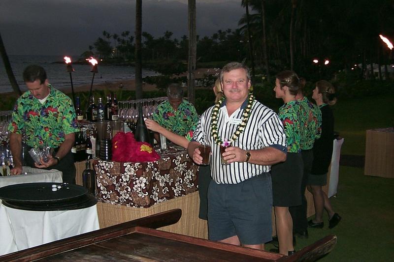 2000/01(January)/Hawaii/800x600_2000-01-27-8968-Luau-Ho-olaulea.JPG
