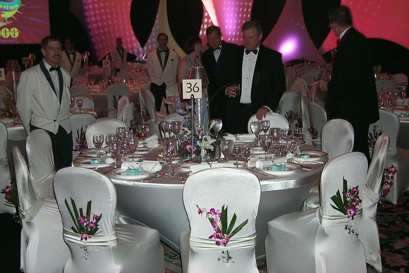 2000/01(January)/Hawaii/800x600_2000-01-29-959-Awards-Dinner-Dance-Tables.JPG