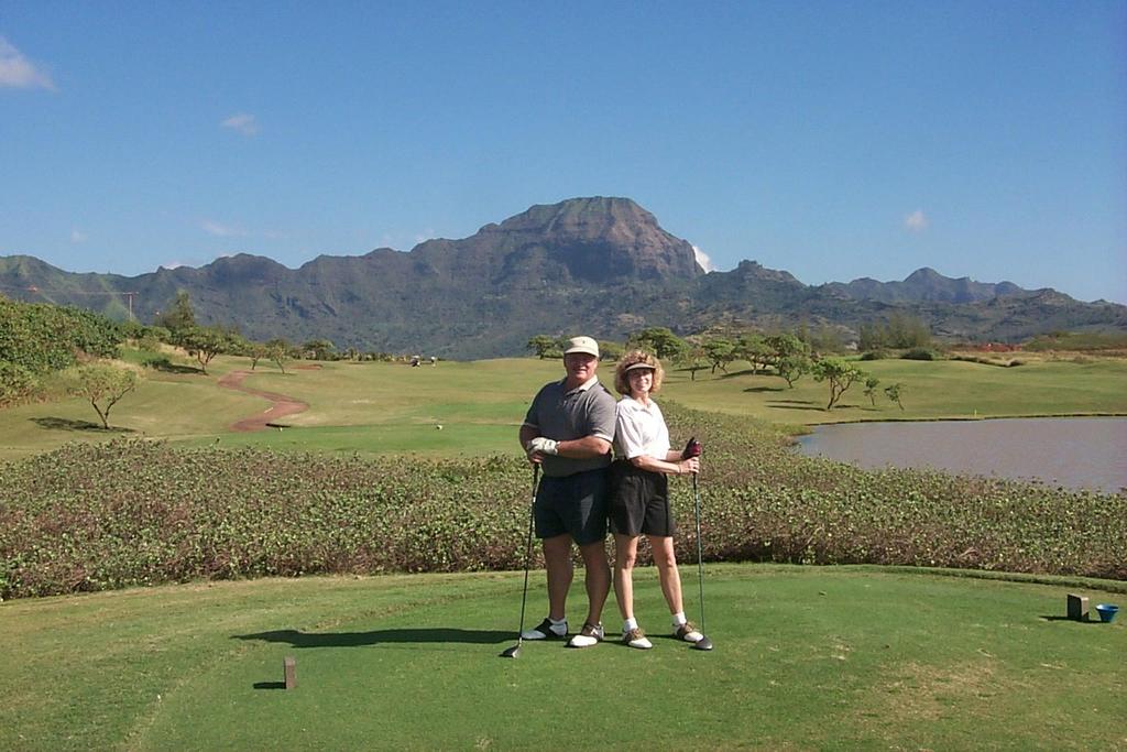 2000/01(January)/Hawaii_Kauai_After_Company_Trip/1024x768_2000-01-31-982-Poipu-Bay-Golf-Course.JPG