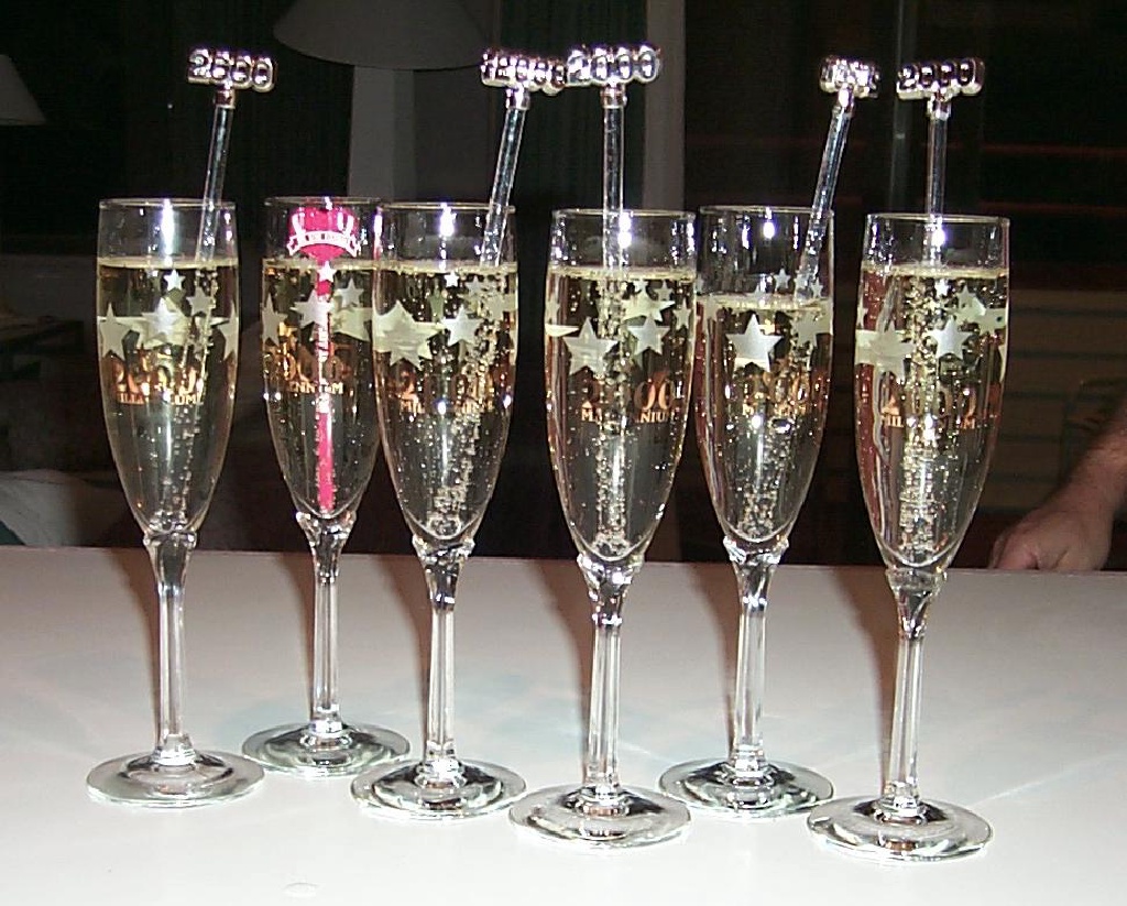 1999-12-31-735-Glasses.JPG
