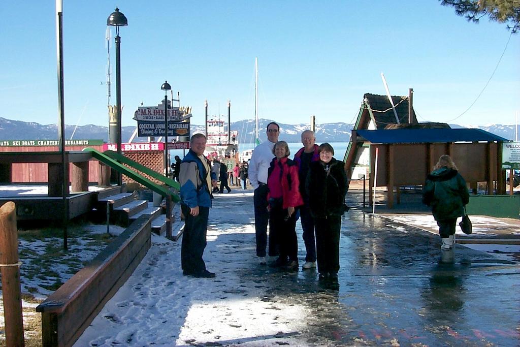 2000/01(January)/New-Years-in-Lake-Tahoe/1024x768_2000-01-03-748-Boarding.JPG