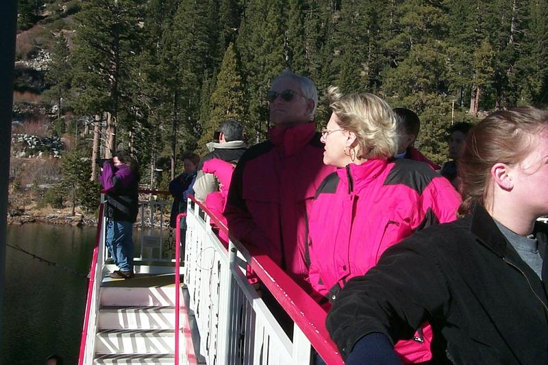 2000/01(January)/New-Years-in-Lake-Tahoe/800x600_2000-01-03-756-Kotrlas-Emerald-Bay.JPG