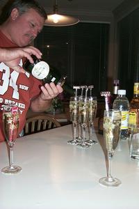 1999-12-31-734-Pouring-Champagne.JPG