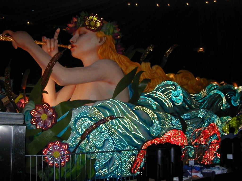 2000/03(March)/MardiGras/1024x768_2000-03-03-13-Float.JPG