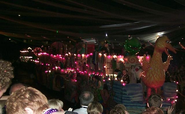 2000/03(March)/MardiGras/640x480_2000-03-05-1100-Sesame-Street-Float.JPG
