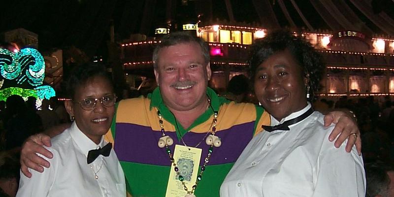 2000/03(March)/MardiGras/800x600_2000-03-03-1073-Jim-Beans-Jeans.JPG