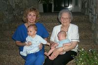 2000-04-27-1396-Vale-Chance-Grandma-Janeen-Great-Grandma-Mary-Hildebrand.JPG