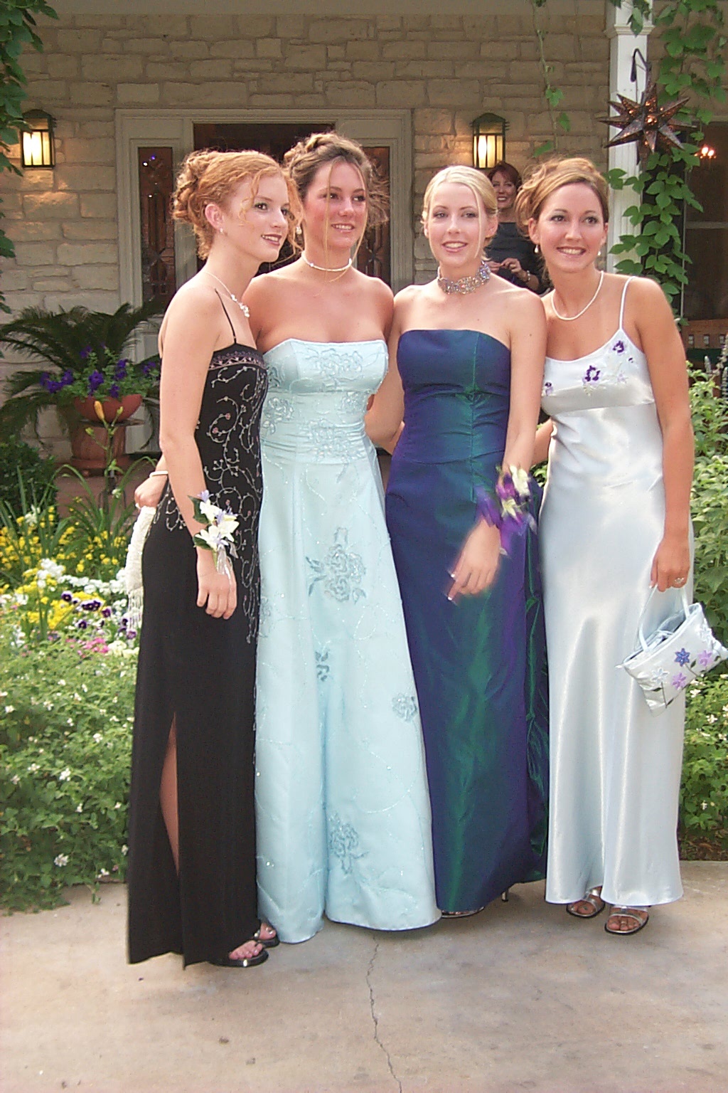 2000/04(April)/Westlake-Prom/1024x768_P0001409.JPG