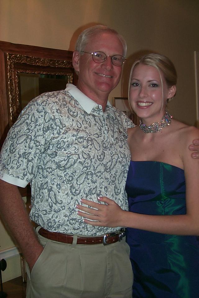 2000/04(April)/Westlake-Prom/640x480_P0001398.JPG
