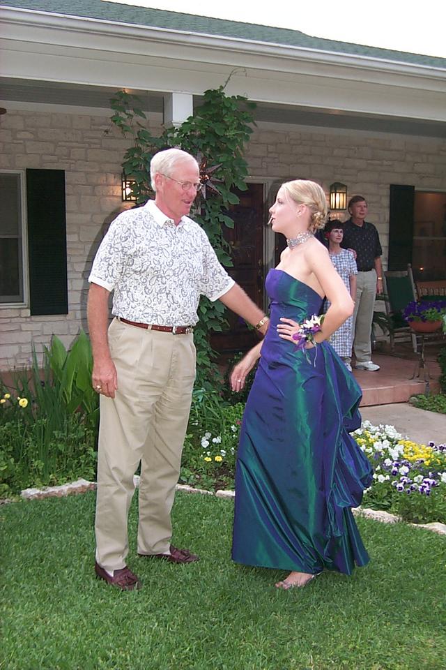 2000/04(April)/Westlake-Prom/640x480_P0001418.JPG