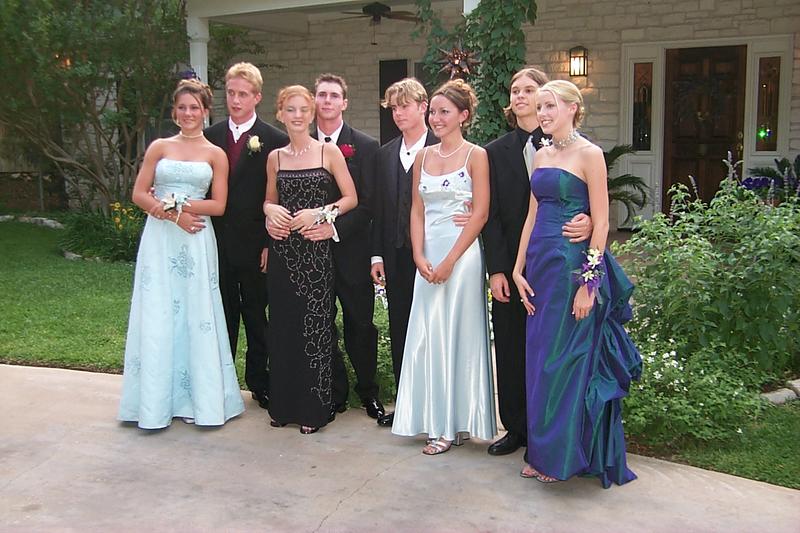 2000/04(April)/Westlake-Prom/800x600_P0001427.JPG