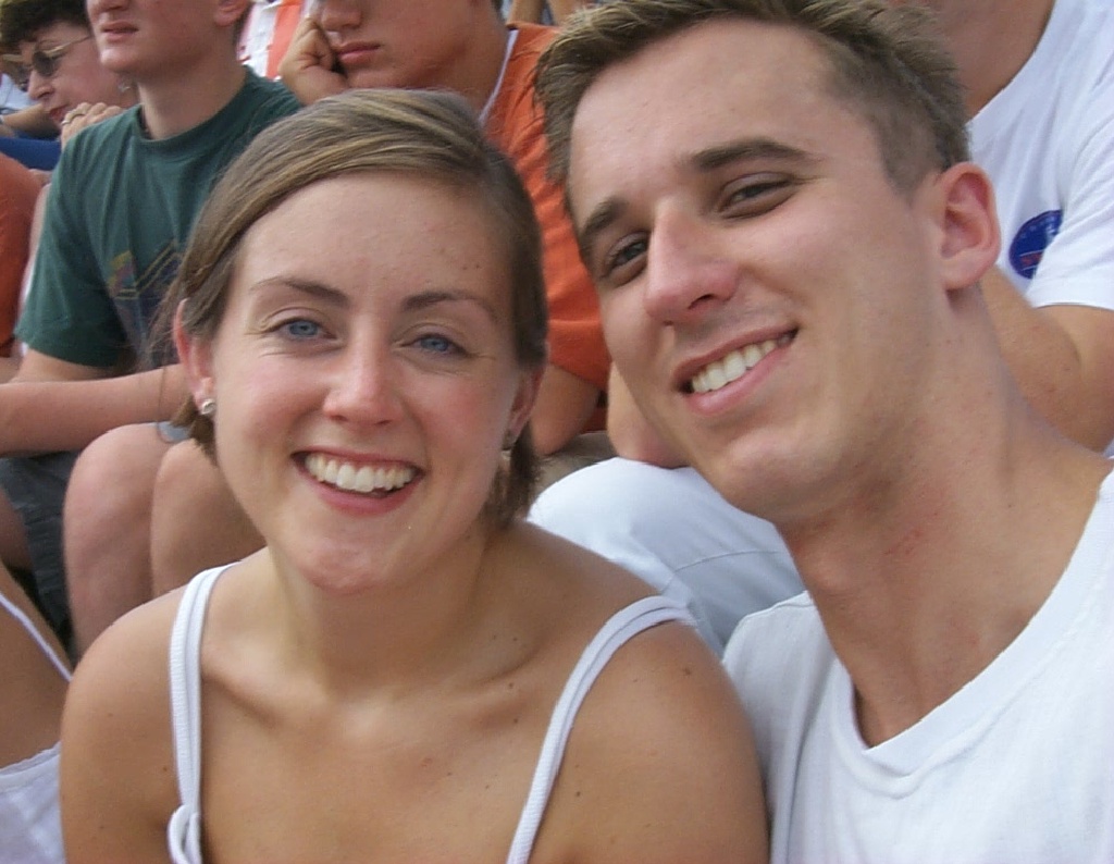 2000/09(September)/1024x768_2000-09-09-2307-Heather-Josh-at-the-game.JPG