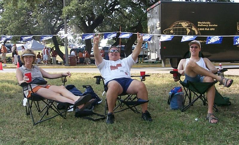 2000-09-09-2294-Tailgate-Party-Janeen-Jim-.JPG