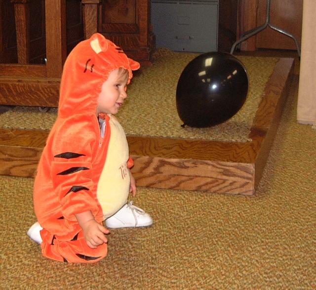 2000-10-28-28-Church-Basement-Costume-Party.JPG