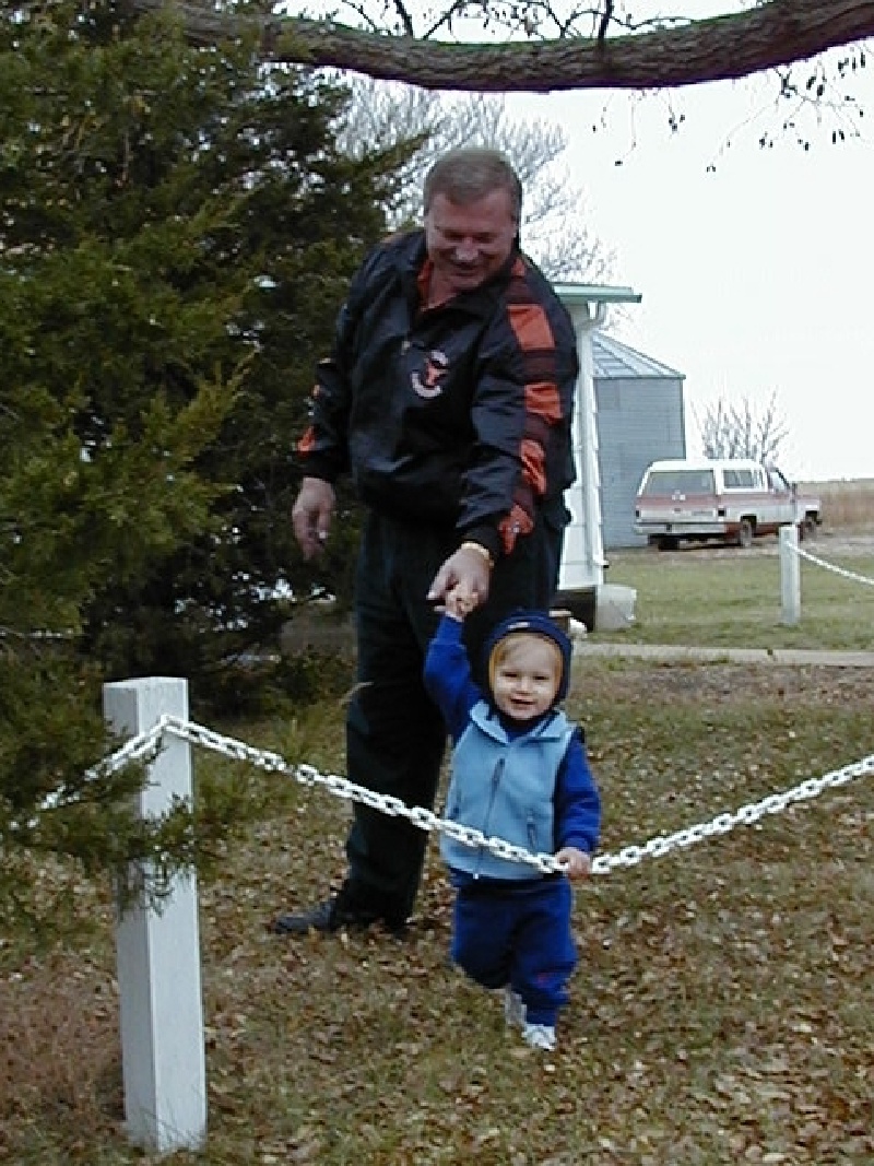 2000-10-27-191-Scott-Farm-GrampaJim-Chance.JPG