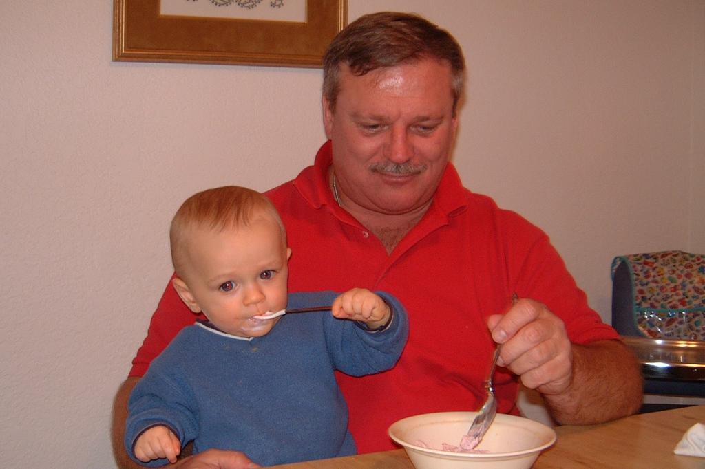 2000-12-29_me_too_Grampa.JPG