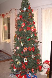 2000-12-18_Our_tree.jpg