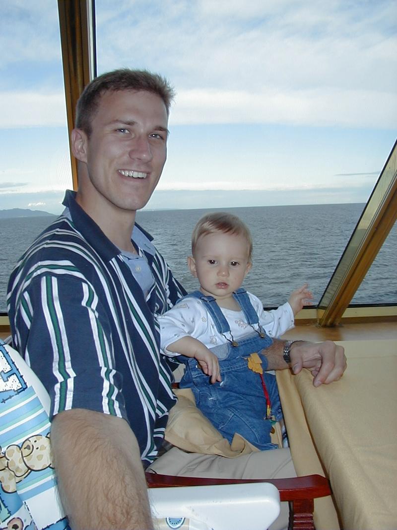 2000/GRANDMAS_FAVORITES/800x600_2000-07-03-Alaska-Cruise-07-Travis-Chance.jpg