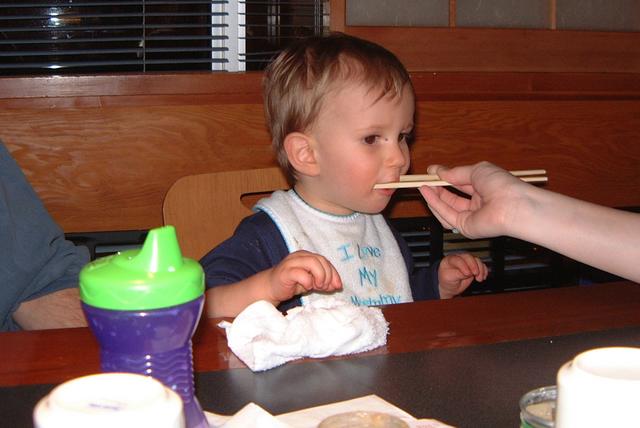 2001/02(February)/2(Whistler_Family_Ski_Trip)/640x480_2001-02-10-6Japanese-Restaurant-Vancouver.JPG