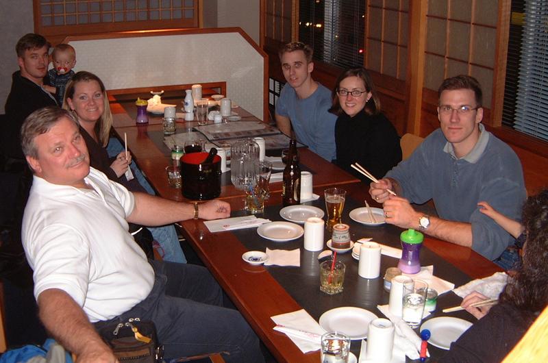 2001/02(February)/2(Whistler_Family_Ski_Trip)/800x600_2001-02-10-8Japanses-Restaurant.JPG