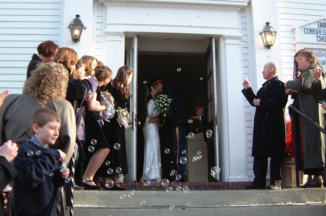 2001/02(February)/3(Joseph_and_Emilys_Wedding)/640x480_2001-02-24-19.JPG