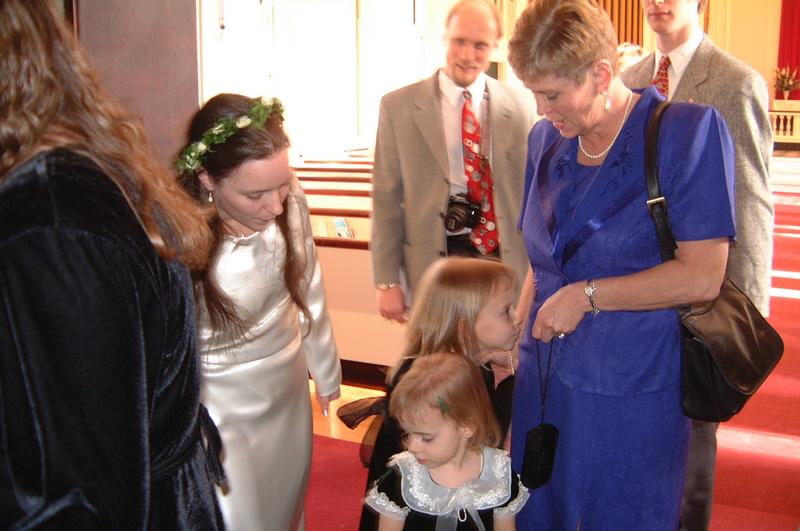 2001/02(February)/3(Joseph_and_Emilys_Wedding)/800x600_2001-02-24-17.JPG