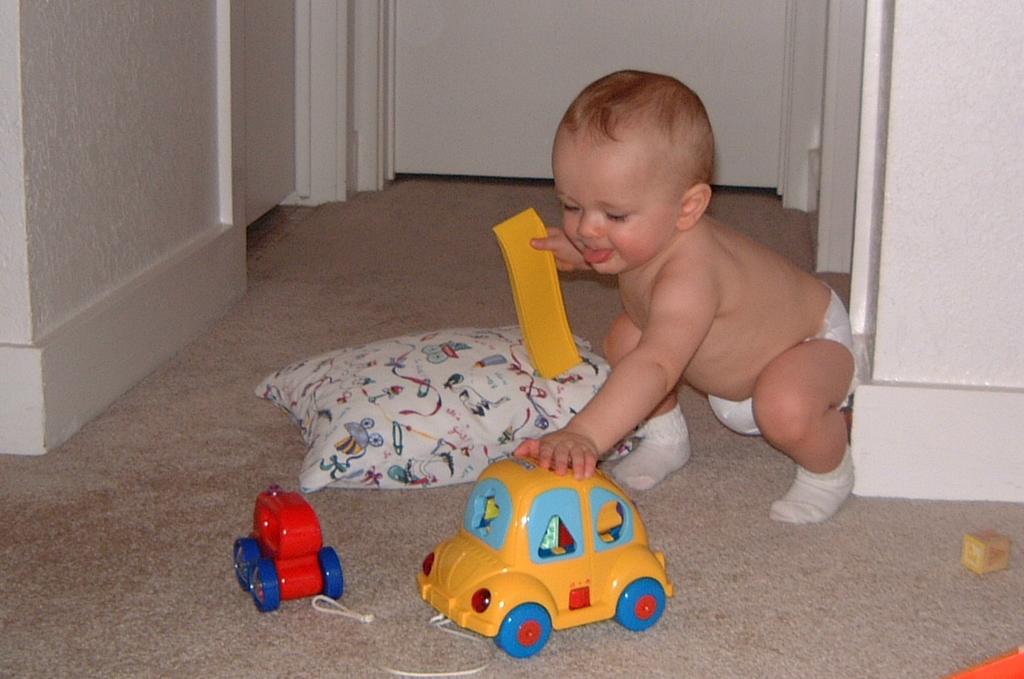 2001/02(February)/4(Chance_Vale_Visit)/1024x768_2001-02-27-7-Vale-found-the-car.JPG