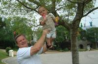 2001-04-04-33-Vale-Hanging-Easter-Bunnies.JPG