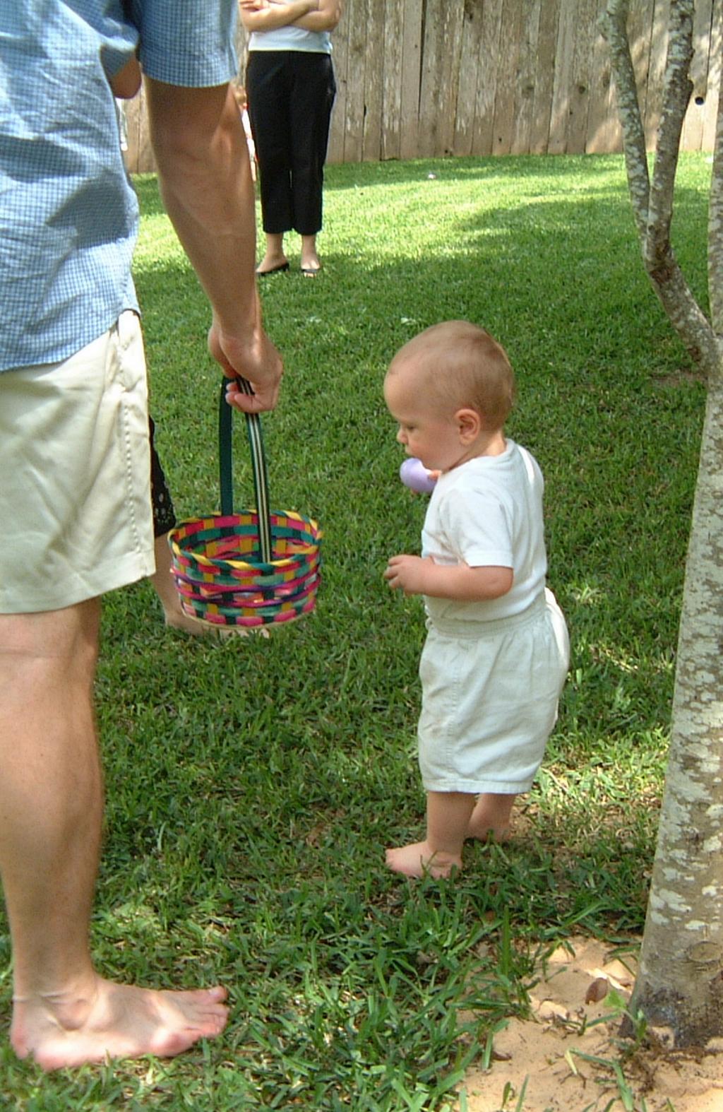 2001-04-15-15-Egg-Hunt.JPG