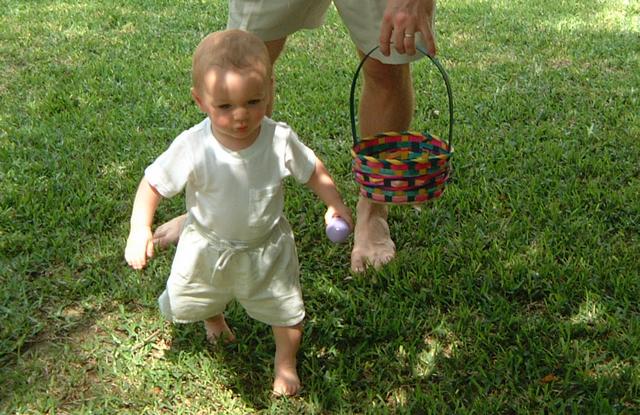 2001-04-15-16-Egg-Hunt.JPG
