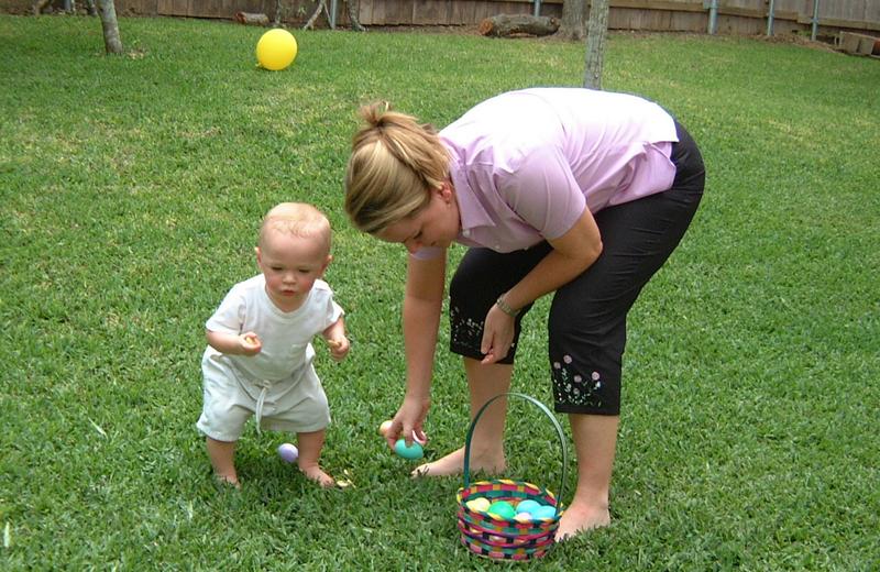 2001-04-15-27-Egg-Hunt.JPG