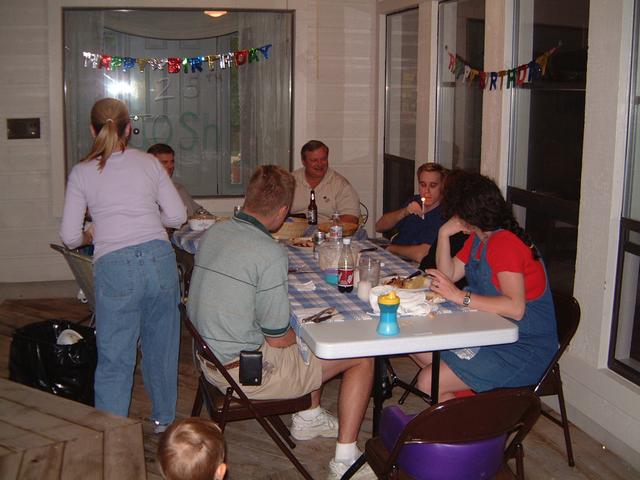 2001/04(April)/5(Josh_25th_Birthday)/640x480_2001-04-23-2-Josh-25th-birthday.JPG