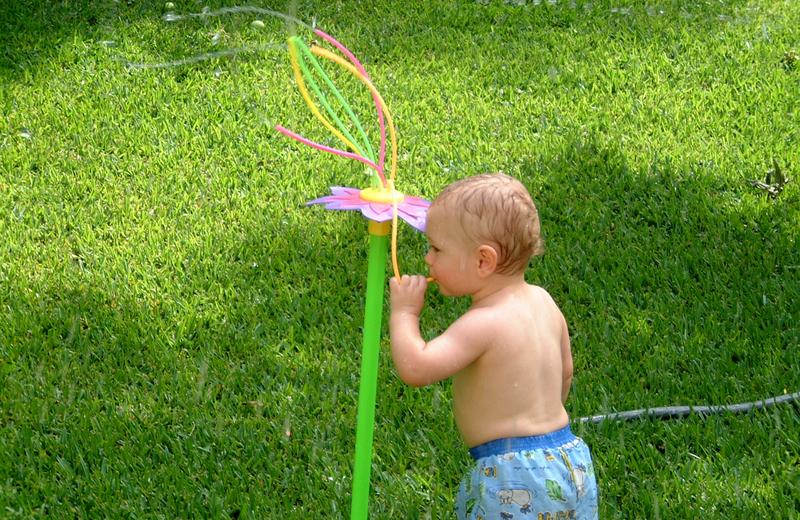 2001-05-18-03-Sprinkler-Fun-Vale.JPG